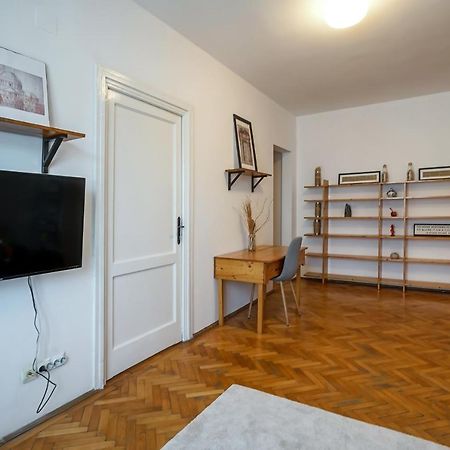 Apartmán Apartament Universitate - Centrul Vechi Bukurešť Exteriér fotografie